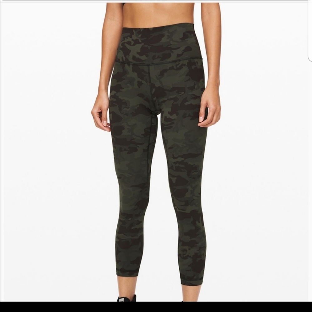 NWT LULULEMON CAMO GATOR GREEN ALIGN LEGGING 25"